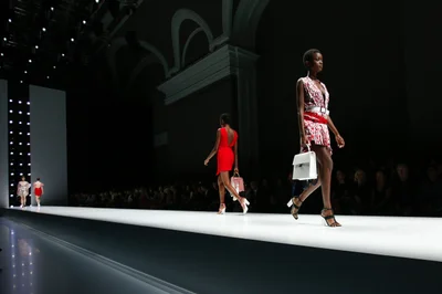 Look 11